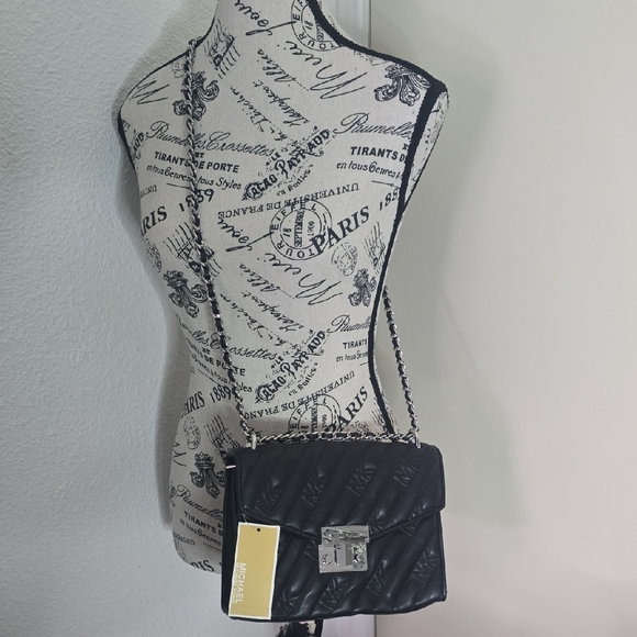 MICHAEL Michael Kors Handbags - MICHAEL Michael Kors Black Quilted MK Shoulder/Crossbody Flap Bag (NWT)🩶🖤🩶